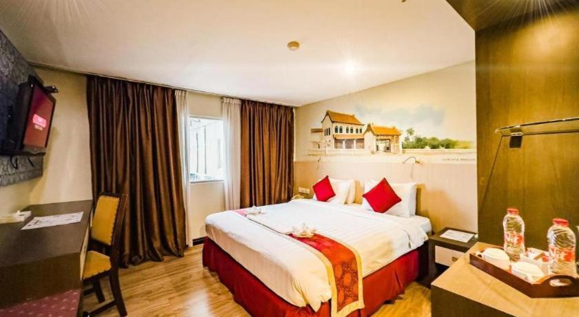 Hotel Hermes Palace 4*